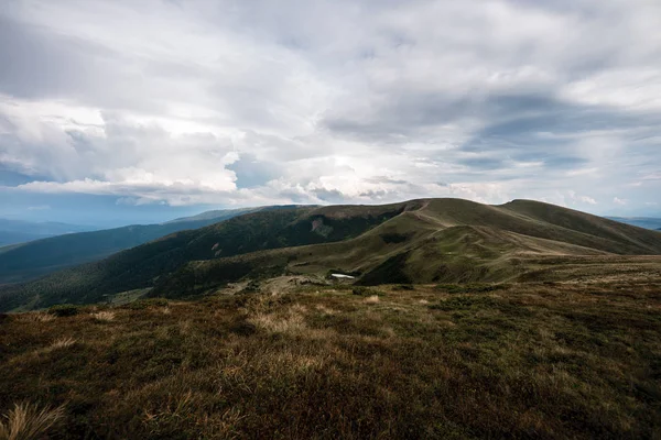 Lindas Paisagens Das Montanhas Cárpatas — Fotografia de Stock