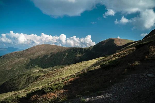 Lindas Paisagens Das Montanhas Cárpatas — Fotografia de Stock