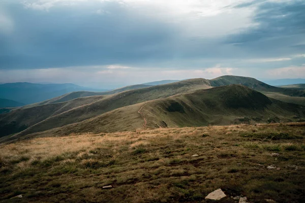 Lindas Paisagens Das Montanhas Cárpatas — Fotografia de Stock