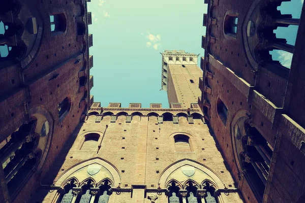 Torre Del Mangia Dal Palazzo Comunale — Stock fotografie