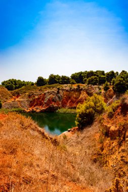 Otranto 'da boksit ocağı