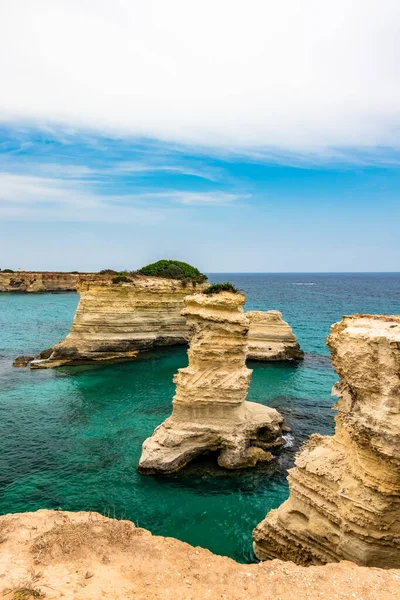 Faraglioni Torre Sant Andrea Puglia Salento Italië Otranto — Stockfoto