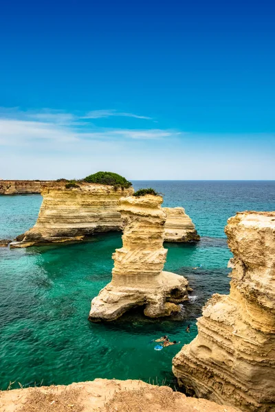 Faraglioni Torre Sant Andrea Puglia Salento Italië Otranto — Stockfoto