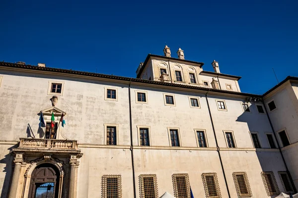 Gian Lorenzo Bernini Carlo Fontana Nın Tarihi Piazza Corte Deki — Stok fotoğraf