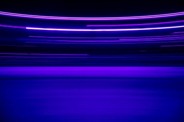 Hız, yükseklik, girdap, ışık, dönme, baş dönmesi, sarhoşluk, sarhoşluk, uyuşturucu, uyuşturucu bağımlısı, bulanık görüş, bayılma kavramını ifade eden ışık ve renklerin dokusu