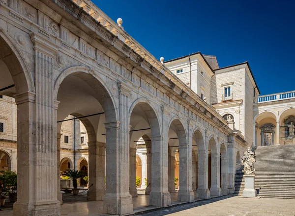 Julio 2020 Abadía Montecassino Italia Antiguo Monasterio Benedictino Claustro Bramante — Foto de Stock