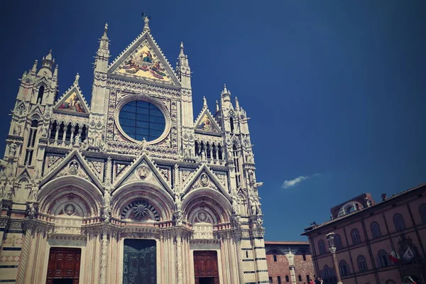 Una Visión Ciudad Medieval Siena Toscana Italia Patrimonio Unesco Majestuosa — Foto de Stock