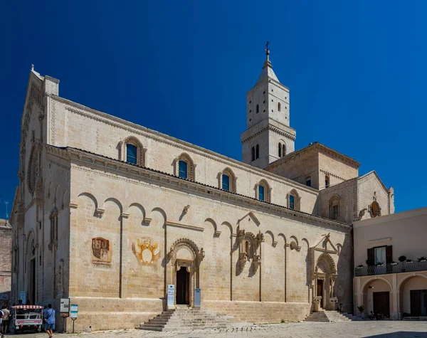 2020年8月8日 意大利Basilicata的Matera 圣母大教堂 Cathedral Madonna Della Bruna Sant Eustachio 在Civita以罗马风格建成 图库照片