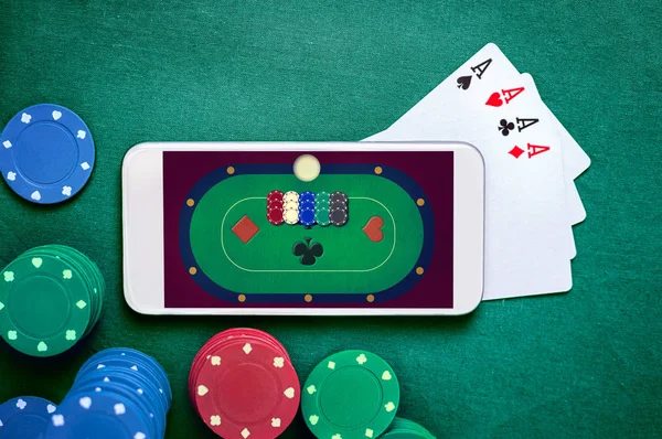 Smartphone Med Pokerbordet Skärmen Hasardspel Online Gambling Spel — Stockfoto