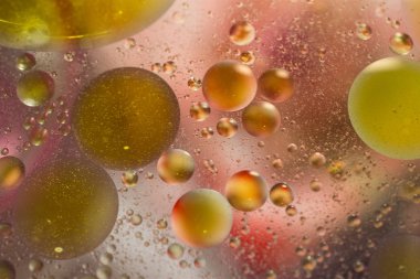 renkli petrol-bir su kabarcıkları