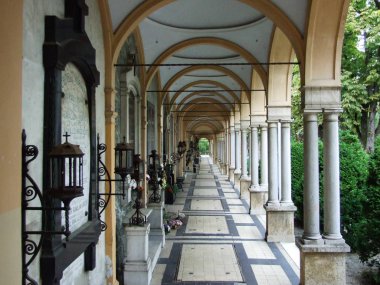 Arcade Zagreb'de Mirogoj Mezarlığı