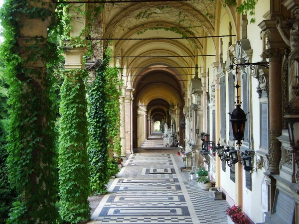 Arcade Mirogoj Cemetearcade Mirogoj Cemetery Zagrebry Zagreb — Stock Photo, Image