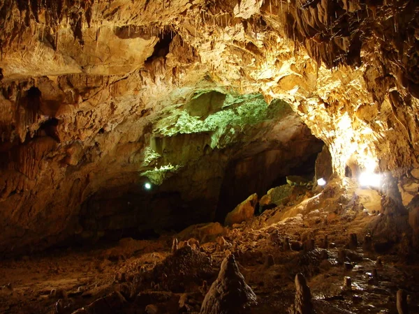 Caverna Vrelo Gorski Kotar República Croácia — Fotografia de Stock