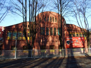 Çikolata ve gofret Pozega fabrika Zvecevo