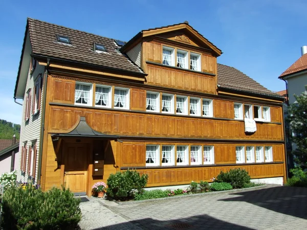 Oude Traditionele Huizen Herisau Kanton Appenzell Ausserrhoden Switzerland — Stockfoto