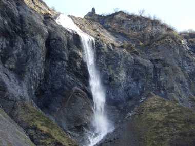 Sassbachfall şelale Weisstannen - Canton St. Gallen, İsviçre