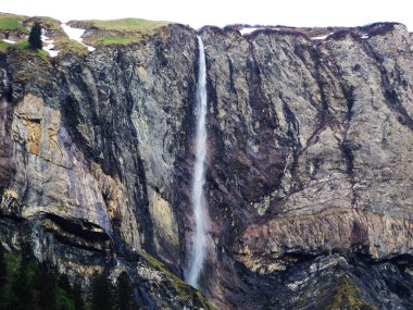 Isengrindfall şelale Weisstannen - Canton St. Gallen, İsviçre
