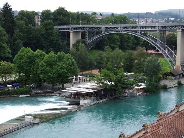 Sungai Aare Dan Jembatannya Kota Bern Ibukota Konfederasi Swiss — Stok Foto