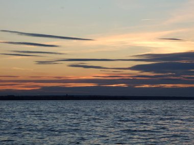 Günbatımı üzerinde lake Bodensee Rorschach kasaba - St. Gallen Kantonu, İsviçre