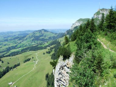 Panoramik köyü Schwende ve Brulisau -: Appenzell Innerrhoden Canton, İsviçre