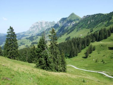 Obertoggenburg Sıradağları ve Santis tepe - Canton St. Gallen, İsviçre