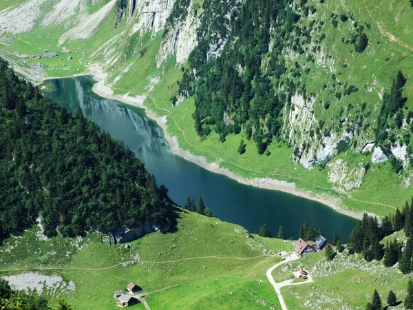 Lago Alpino Fahlensee Cordilheira Alpstein Cantão Appenzell Innerrhoden Suíça — Fotografia de Stock