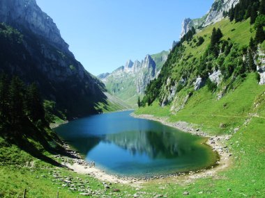 Alp Gölü Fahlensee dağ Alpstein -: Appenzell Innerrhoden Canton, İsviçre