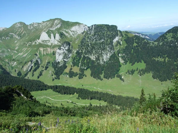 Veduta Delle Cime Fahlenalp Sul Lago Fahlensee Montagna Alpstein Canton — Foto Stock