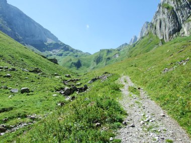 Peyzaj ve çevre Alpstein dağ silsilesi - Appenzell Innerrhoden Canton, İsviçre