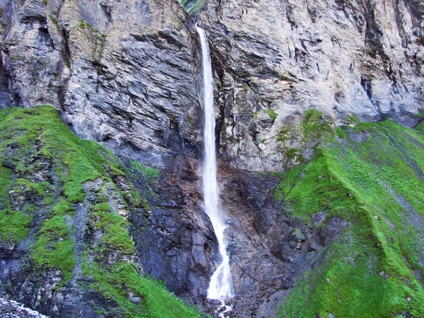 Cascada Piltschinabachfall Weisstannen Cantón Gallen Suiza — Foto de Stock