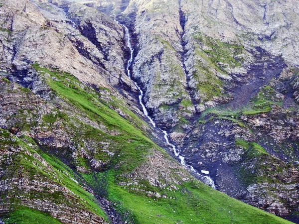Cachoeiras Cascatas Vale Butoni Cantão Gallen Suíça — Fotografia de Stock