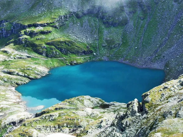 Lago Alpino Wildsee Bajo Pico Pizol Cordillera Los Alpes Glarus —  Fotos de Stock