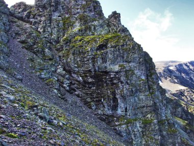 Harika alp ortam etrafında üst kısmındaki Pizol dağ Glarus Alps - Canton St. Gallen, İsviçre