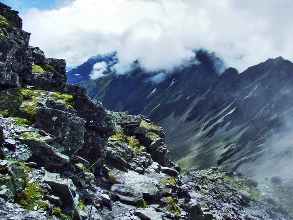 Мбаппе Вершины Горного Массива Гларус Альпы Кантон Санкт Галлен Швейцария — стоковое фото