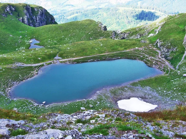 Lago Alpino Baschalvasee Sob Pico Pizol Cordilheira Glarus Alps Cantão — Fotografia de Stock