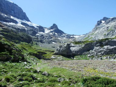 Alp Vadisi Ober kum - Glarus, İsviçre
