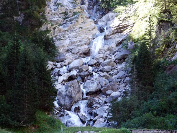 Şelale Bifertenbachfall Bifertenbach Creek Sandbachtal Veya Sandbach Vadisi Canton Glarus — Stok fotoğraf