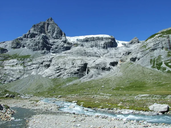 Den Underbara Alpina Dalen Oberstafelbach Canton Glarus Schweiz — Stockfoto