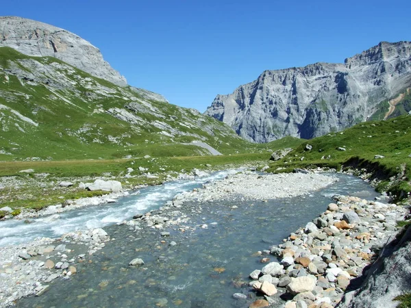 Das Wunderschöne Alpental Des Oberstafelbachs Kanton Glarus Schweiz — Stockfoto