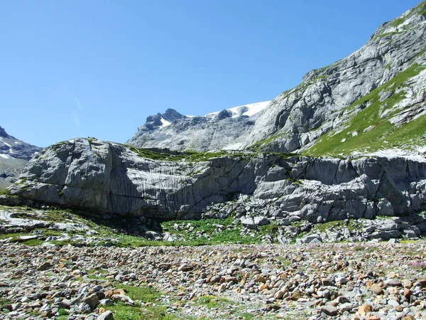 Alpine Valley Ober Sand Cantão Glarus Suíça — Fotografia de Stock