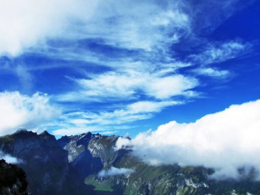 Panorama dağ kitle Alpstein -: Appenzell Innerrhoden Canton, İsviçre Alp Sigel tepesinden
