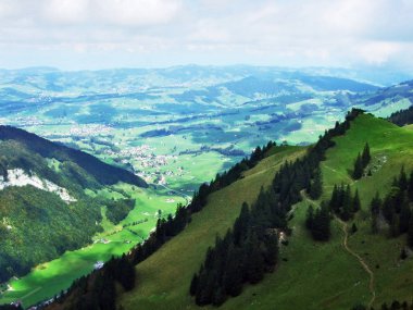 Panorama dağ kitle Alpstein -: Appenzell Innerrhoden Canton, İsviçre Alp Sigel tepesinden