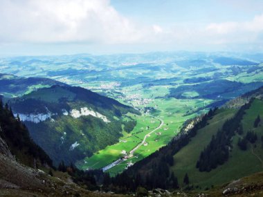 Panorama dağ kitle Alpstein -: Appenzell Innerrhoden Canton, İsviçre Alp Sigel tepesinden
