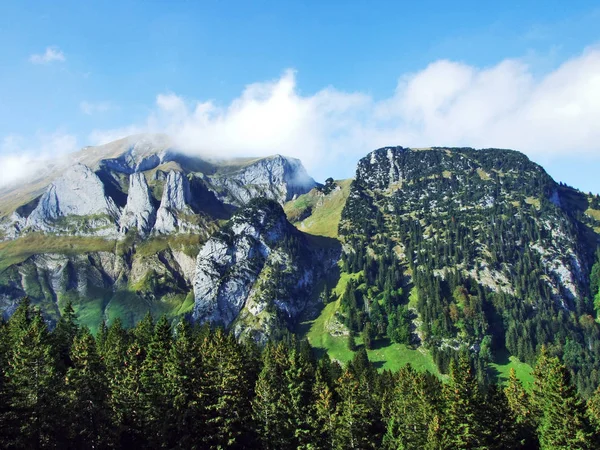 Podívejte Vrcholky Alpských Pohoří Alpstein Kanton Appenzell Innerrhoden Švýcarsko — Stock fotografie