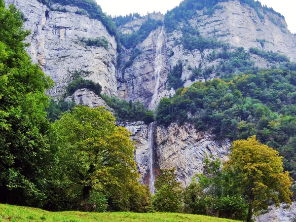 Watervallen Seerenbachfalle Boven Walensee Lake Kanton Gallen Zwitserland — Stockfoto