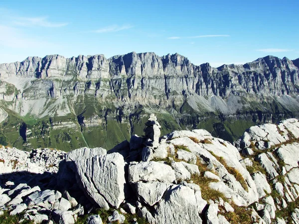 Vedere Vârfului Alungit Jegerstock Din Alpii Elvețieni Cantonul Uri Elveția — Fotografie, imagine de stoc