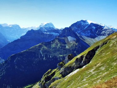 Dağ doruklarına Fisetengrat ve Chamerstock - Uri Kanton ve: Glarus, Switzerland dan manzaralar