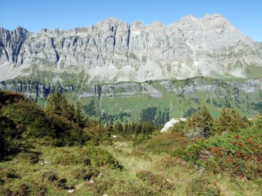 Dağ doruklarına Fisetengrat ve Chamerstock - Uri Kanton ve: Glarus, Switzerland dan manzaralar