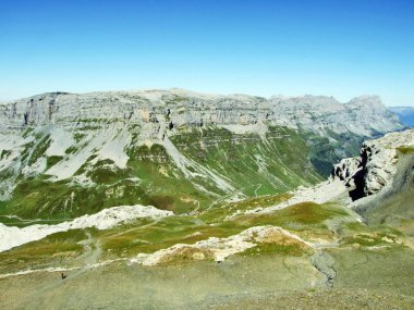 Büyük alp Dağı Yaylası ve üst Glatten - Uri Canton, İsviçre