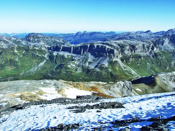 Das Massive Alpine Hochplateau Und Der Gipfel Von Glatten Kanton — Stockfoto